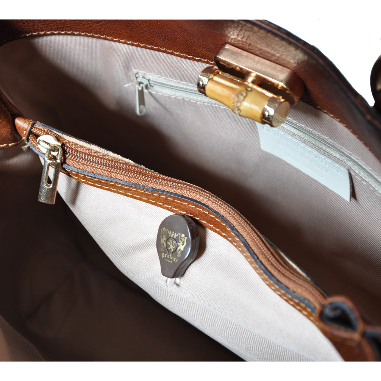 Pratesi Sarteano Shoulder Bag in genuine leather - Cognac