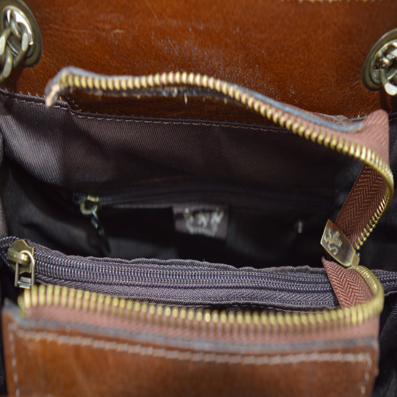 Pratesi Small Mercatale Ladybag sq8 B233/8 - Brown