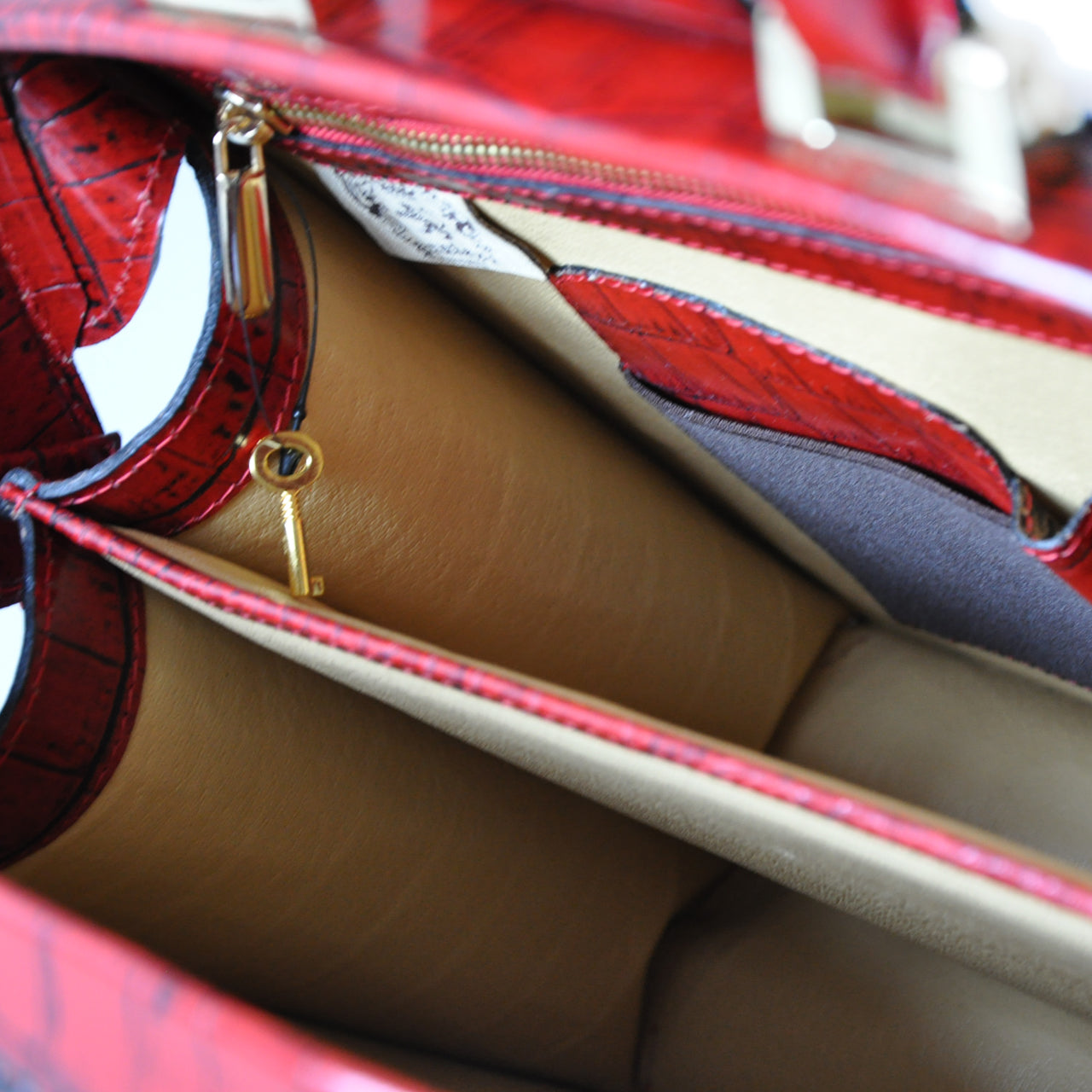 Pratesi Brunelleschi Small King Briefcase in genuine Italian leather