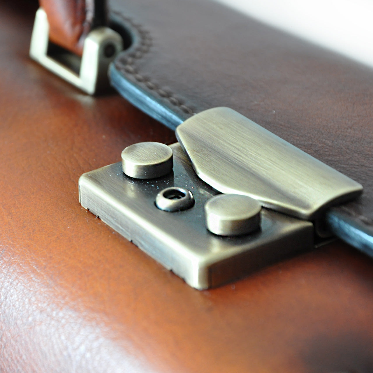 Pratesi Briefcase Lorenzo Il Magnifico in genuine Italian leather