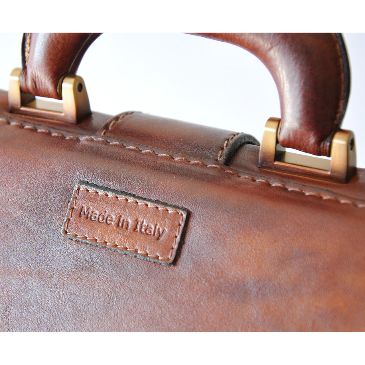 Pratesi Doctor Bag Montefioralle in cow leather - LQE2