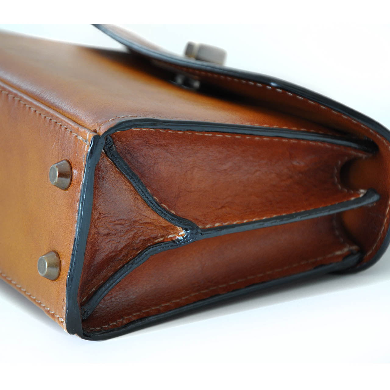 Pratesi Lucignano Small Bruce Handbag in genuine Italian leather - Lucignano Small Handbag Chianti